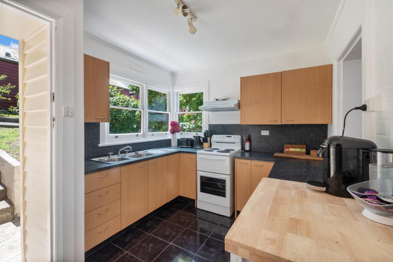 Warwick St Retreat! 3 Bedroom House With Parking Хоубарт Екстериор снимка